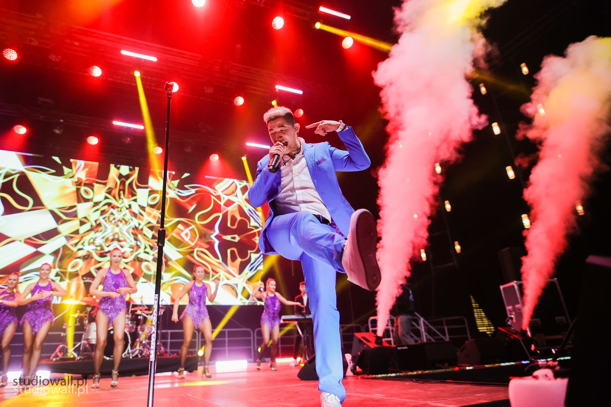 Show z efektami dymnymi